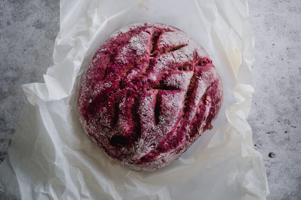 rote-beete-brot-vegan