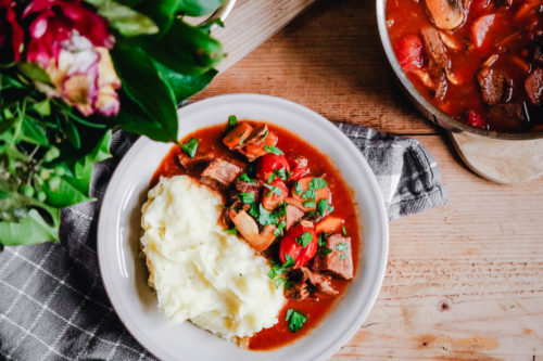 veganes-seitan-gulasch