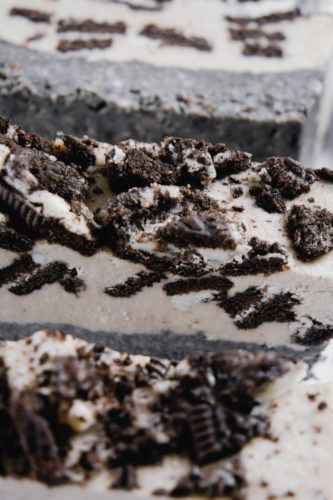 oreo eis kuchen mit aktivkohle vegan