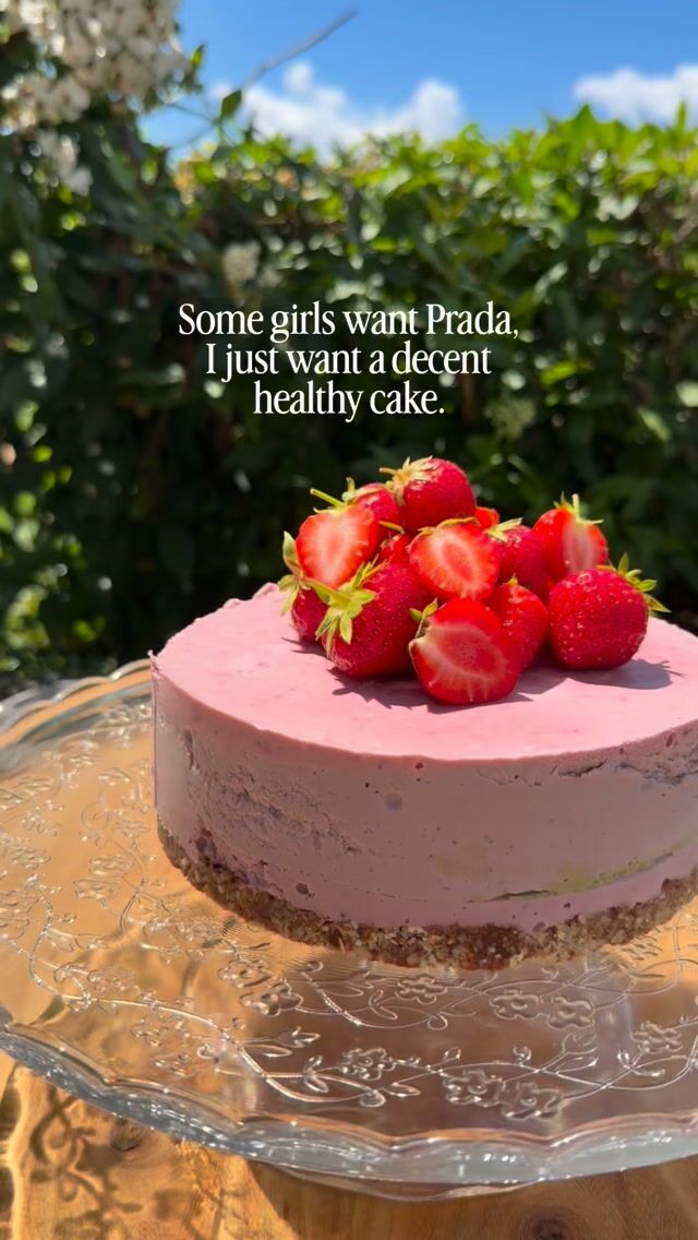 Gesunder Luxus zum Schlemmen. 🤭

#rawcake #veganpastry #vegandessert #healthyeats #gesundnaschen